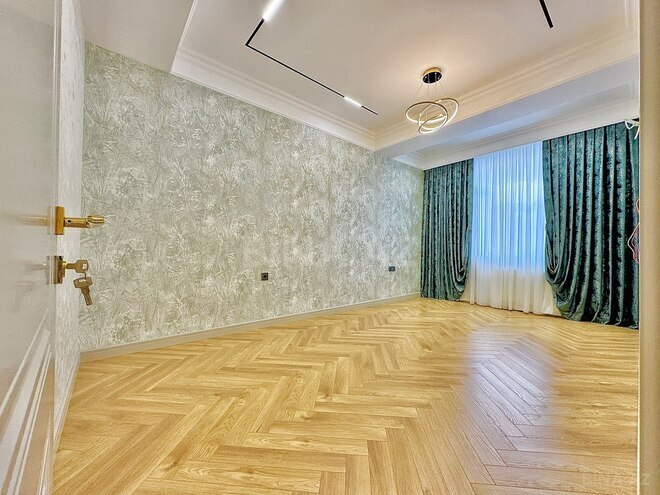 Продаётся 3-комн. новостройка 70 м², м. Кара Караев, photo 9 from 19