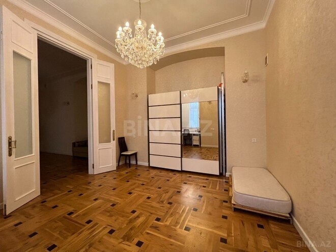 Сдаётся 4-комн. вторичка 200 м², м. Сахил, photo 14 from 17