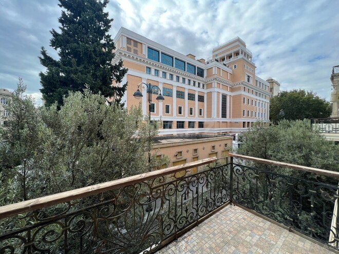 Сдаётся 4-комн. вторичка 200 м², м. Сахил, photo 15 from 17