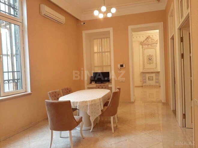 Сдаётся 4-комн. вторичка 200 м², м. Сахил, photo 6 from 18