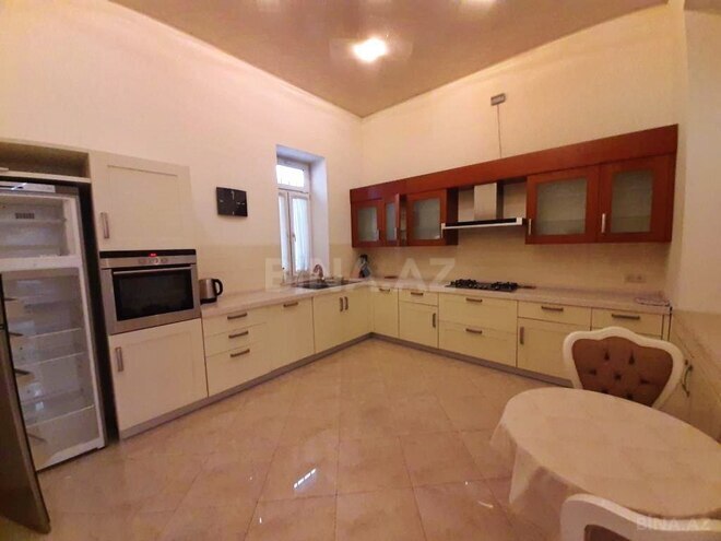 Сдаётся 4-комн. вторичка 200 м², м. Сахил, photo 15 from 18