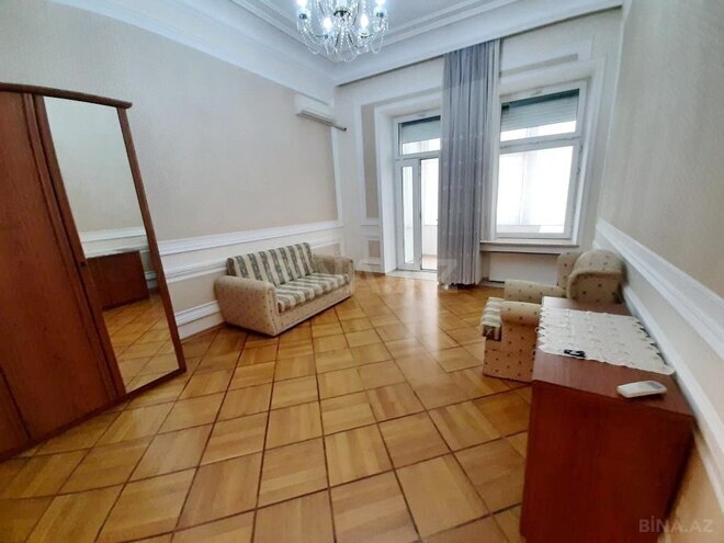 Сдаётся 4-комн. вторичка 200 м², м. Сахил, photo 13 from 18