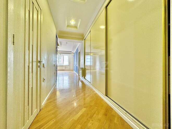 Продаётся 2-комн. новостройка 70 м², м. Кара Караев, photo 11 from 18