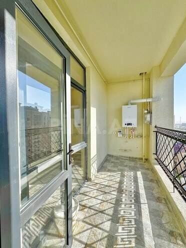 Продаётся 3-комн. новостройка 92 м², м. Кара Караев, photo 10 from 21