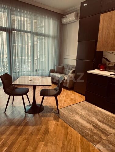 İcarəyə verilir 3 otaqlı yeni tikili 130 m², 28 May m., photo 12 from 16