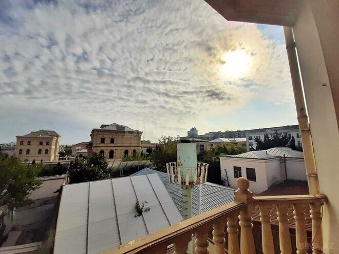 Продаётся 8-комн. дом/дача 900 м², Наримановский  р., photo 10 from 18
