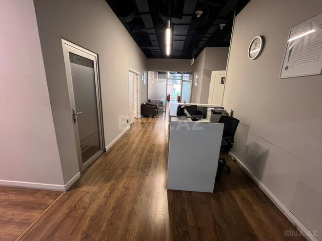 Сдаётся 16-комн. офис 820 м², м. Элмляр Академиясы, photo 3 from 12