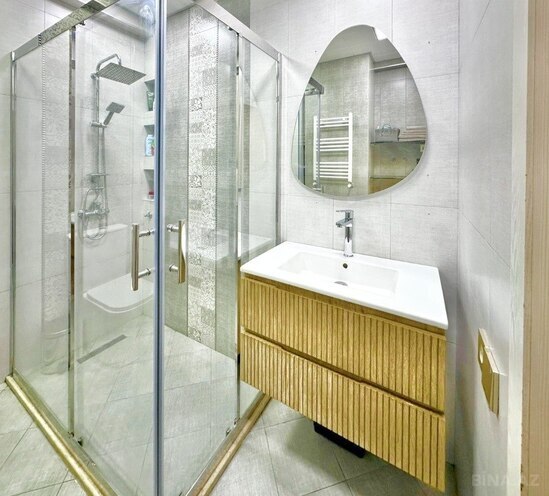 Продаётся 2-комн. новостройка 85 м², м. Кара Караев, photo 13 from 19