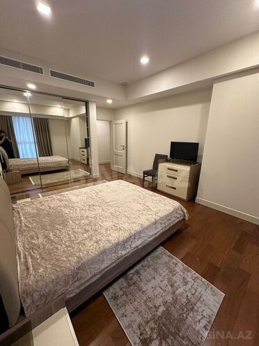İcarəyə verilir 4 otaqlı yeni tikili 196 m², Səbail r., photo 17 from 32