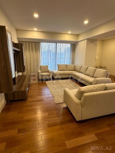 İcarəyə verilir 4 otaqlı yeni tikili 196 m², Səbail r., photo 11 from 32