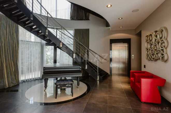 Продаётся 10-комн. дом/дача 1 258 м², м. Насими, photo 5 from 32