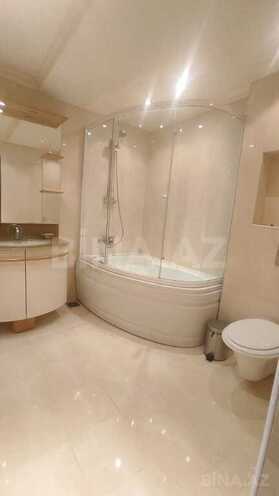 Satılır 7 otaqlı köhnə tikili 300 m², Səbail r., photo 13 from 32