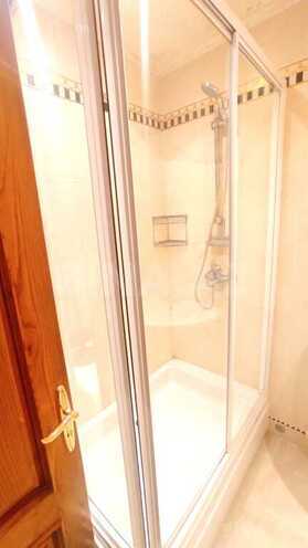 Satılır 7 otaqlı köhnə tikili 300 m², Səbail r., photo 25 from 32