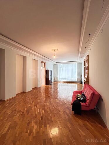 Satılır 15 otaqlı həyət evi/bağ evi 952 m², Badamdar q., photo 12 from 26