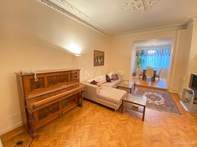 Сдаётся 3-комн. вторичка 120 м², м. Сахил, photo 18 from 29