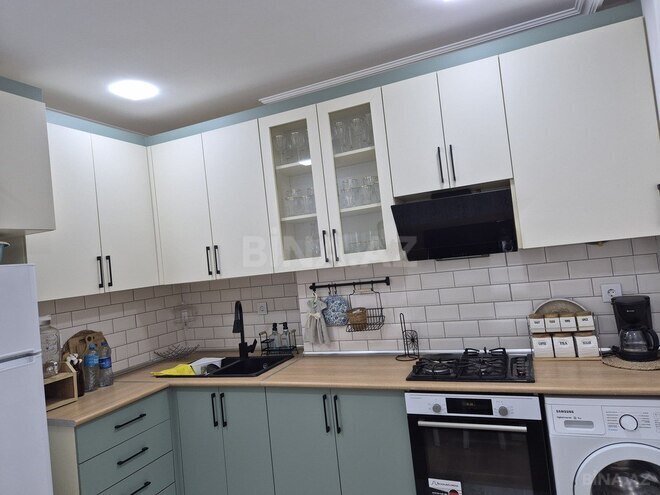 Продаётся 2-комн. вторичка 65 м², пос. Ени Гюнешли, photo 18 from 26