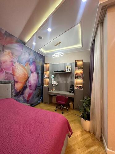 Сдаётся 4-комн. новостройка 185 м², м. 8 ноября, photo 20 from 32