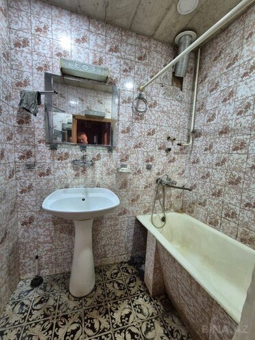 Satılır 3 otaqlı köhnə tikili 105 m², Nizami m., photo 14 from 16