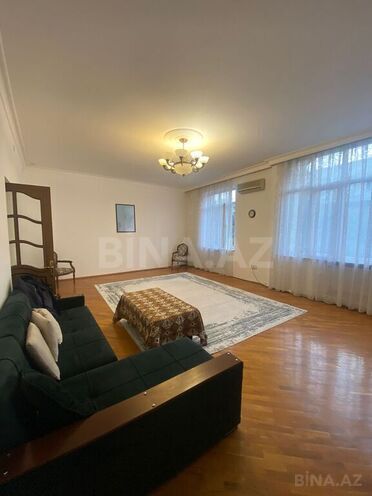 İcarəyə verilir 2 otaqlı köhnə tikili 94 m², Sahil m., photo 15 from 31