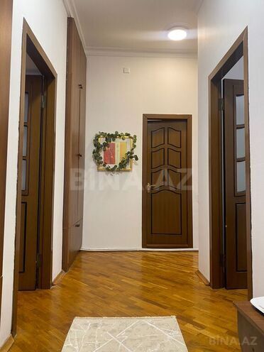 İcarəyə verilir 2 otaqlı köhnə tikili 94 m², Sahil m., photo 25 from 31