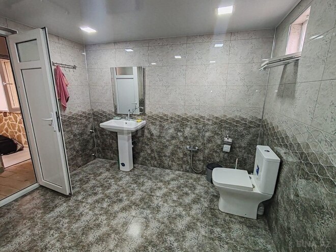 Satılır 4 otaqlı həyət evi/bağ evi 170 m², Şüvəlan q., photo 10 from 12