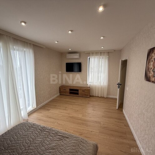 Satılır 16 otaqlı həyət evi/bağ evi 655 m², Novxanı q., photo 23 from 32