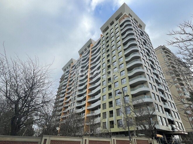 Продаётся 3-комн. новостройка 128 м², Насиминский  р., photo 1 from 9