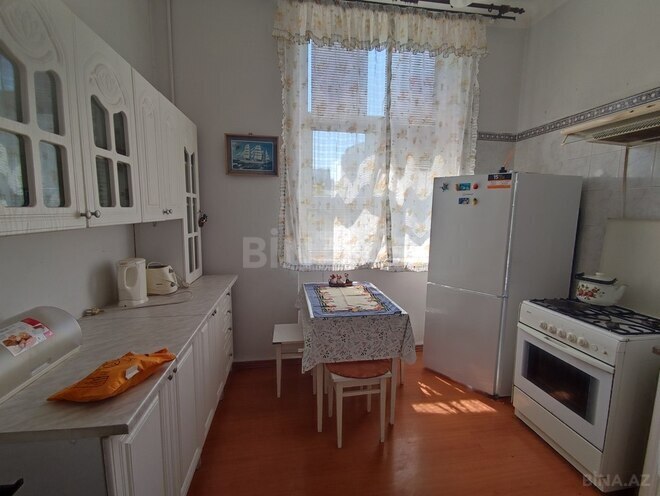 Satılır 2 otaqlı köhnə tikili 60 m², Nəsimi r., photo 10 from 13