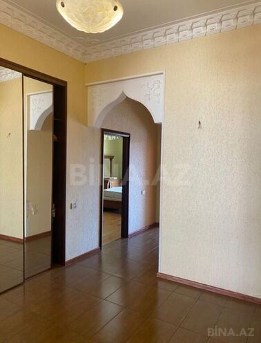 İcarəyə verilir 3 otaqlı yeni tikili 140 m², 28 May m., photo 13 from 19