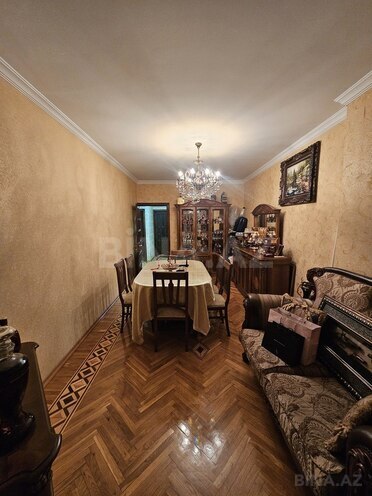Satılır 5 otaqlı köhnə tikili 125 m², 8-ci mikrorayon q., photo 5 from 19