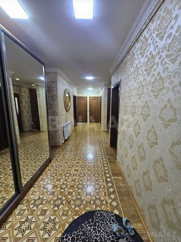 Satılır 5 otaqlı köhnə tikili 125 m², 8-ci mikrorayon q., photo 15 from 19