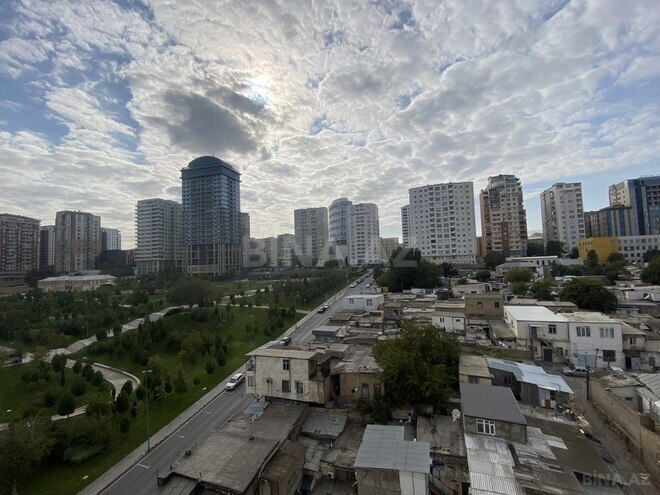 Продаётся 3-комн. новостройка 160 м², м. Низами, photo 13 from 32