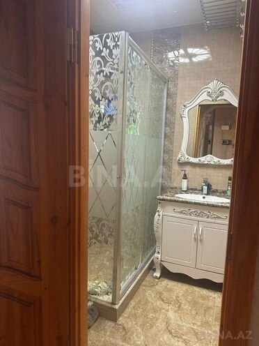 Satılır 4 otaqlı köhnə tikili 97 m², Xalqlar Dostluğu m., photo 11 from 13