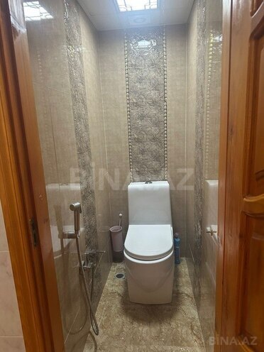 Satılır 4 otaqlı köhnə tikili 97 m², Xalqlar Dostluğu m., photo 12 from 13