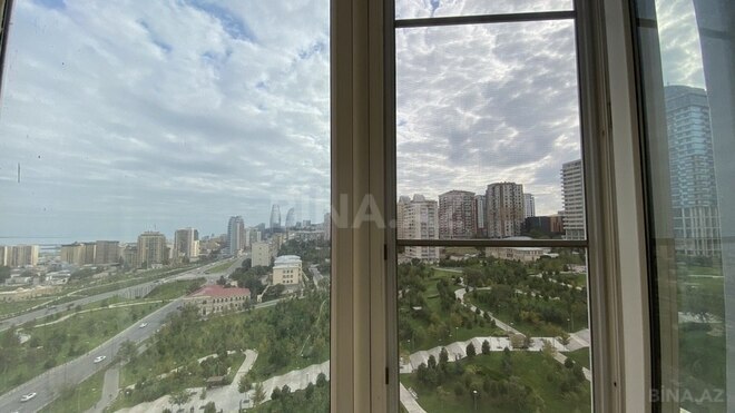 Продаётся 4-комн. новостройка 195 м², м. Низами, photo 17 from 31