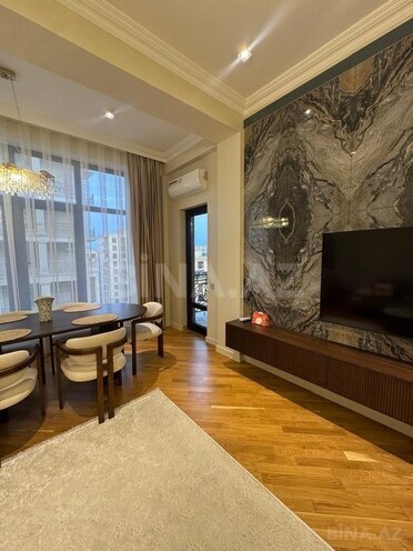 İcarəyə verilir 3 otaqlı yeni tikili 126 m², 28 May m., photo 3 from 19