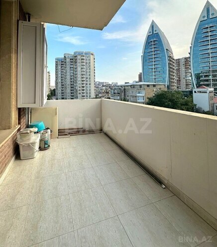 Сдаётся 3-комн. новостройка 105 м², м. Элмляр Академиясы, photo 13 from 20