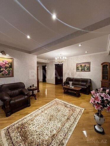 Продаётся 4-комн. новостройка 240 м², м. Низами, photo 6 from 18
