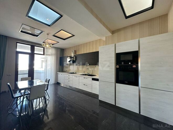 İcarəyə verilir 4 otaqlı yeni tikili 220 m², 28 May m., photo 20 from 26