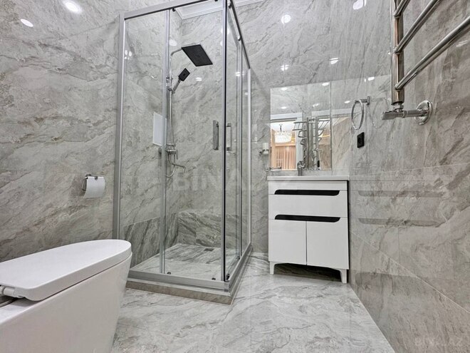Сдаётся 2-комн. новостройка 105 м², м. 8 ноября, photo 7 from 9
