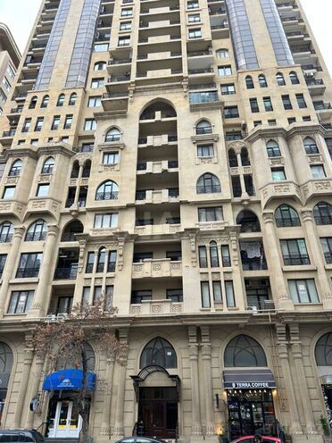 Satılır 4 otaqlı yeni tikili 235 m², 28 May m., photo 24 from 26