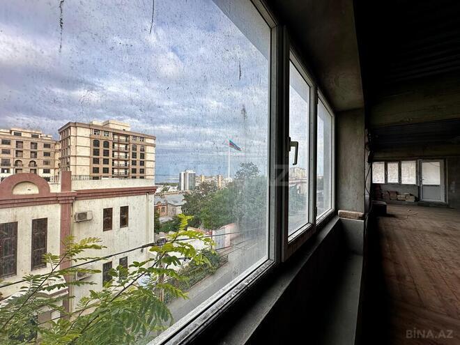 Satılır 8 otaqlı həyət evi/bağ evi 300 m², Bayıl q., photo 7 from 24