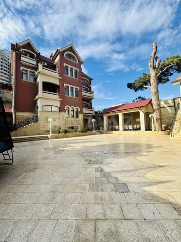 Satılır 9 otaqlı həyət evi/bağ evi 550 m², 8 Noyabr m., photo 7 from 16