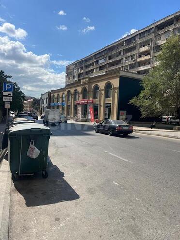 İcarəyə verilir  obyekt 2 000 m², 8-ci mikrorayon q., photo 4 from 13