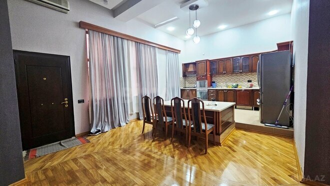 Satılır 4 otaqlı köhnə tikili 285 m², İçəri Şəhər m., photo 5 from 18
