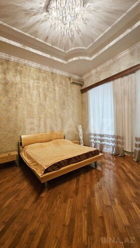 Satılır 4 otaqlı köhnə tikili 285 m², İçəri Şəhər m., photo 9 from 18