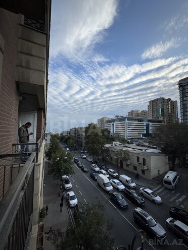 İcarəyə verilir 3 otaqlı yeni tikili 140 m², 28 May m., photo 10 from 26