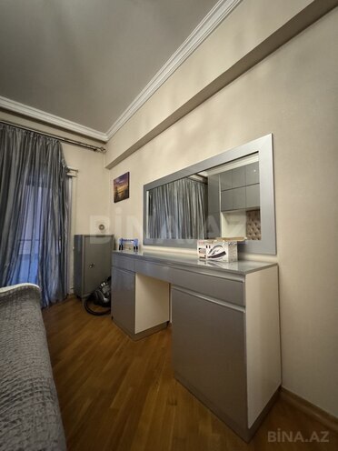 İcarəyə verilir 3 otaqlı yeni tikili 140 m², 28 May m., photo 14 from 26