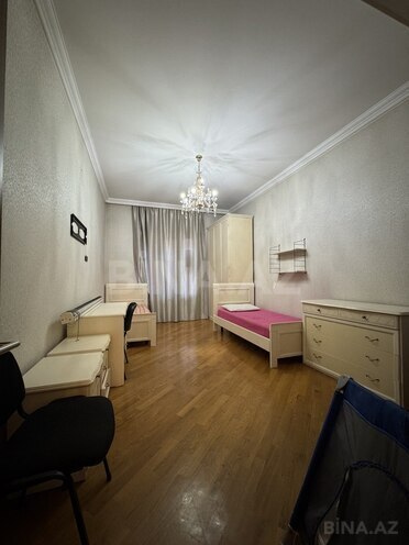 İcarəyə verilir 3 otaqlı yeni tikili 140 m², 28 May m., photo 17 from 26