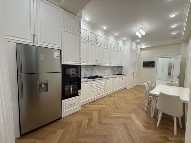 Сдаётся 3-комн. новостройка 170 м², м. 8 ноября, photo 8 from 30